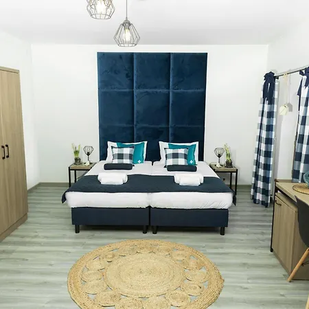 Do Poduchy Hotel 2*