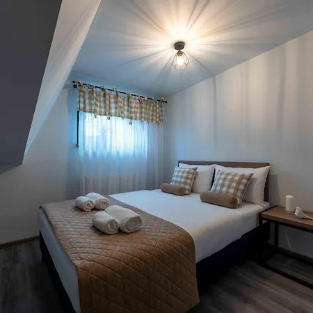 Hotel Do Poduchy 2*